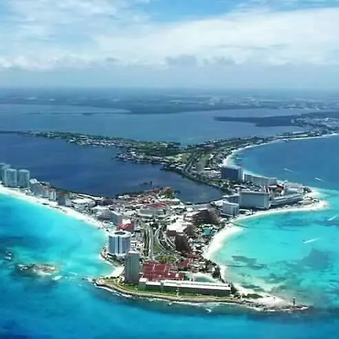 Bahia Azul Guest House Cancun